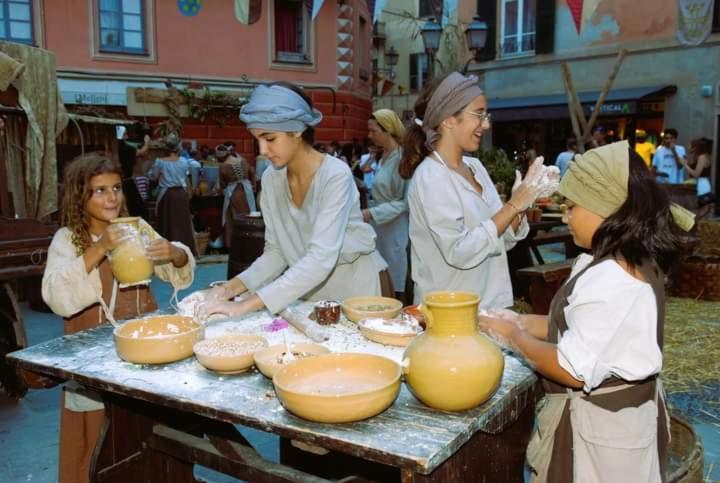 Ca Degli Ulivi Hotell Finale Ligure Eksteriør bilde