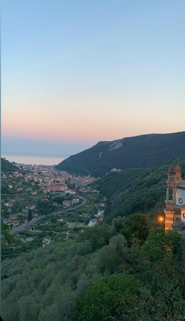 Ca Degli Ulivi Hotell Finale Ligure Rom bilde